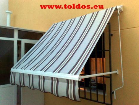 Toldo de punto recto abierto